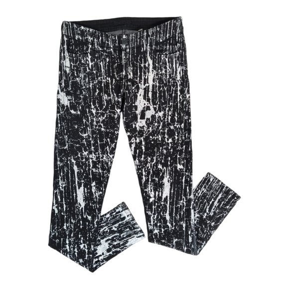 Bebe Black/White Quinn Painted Legging Galazy wash size 28 - Picture 5 of 13